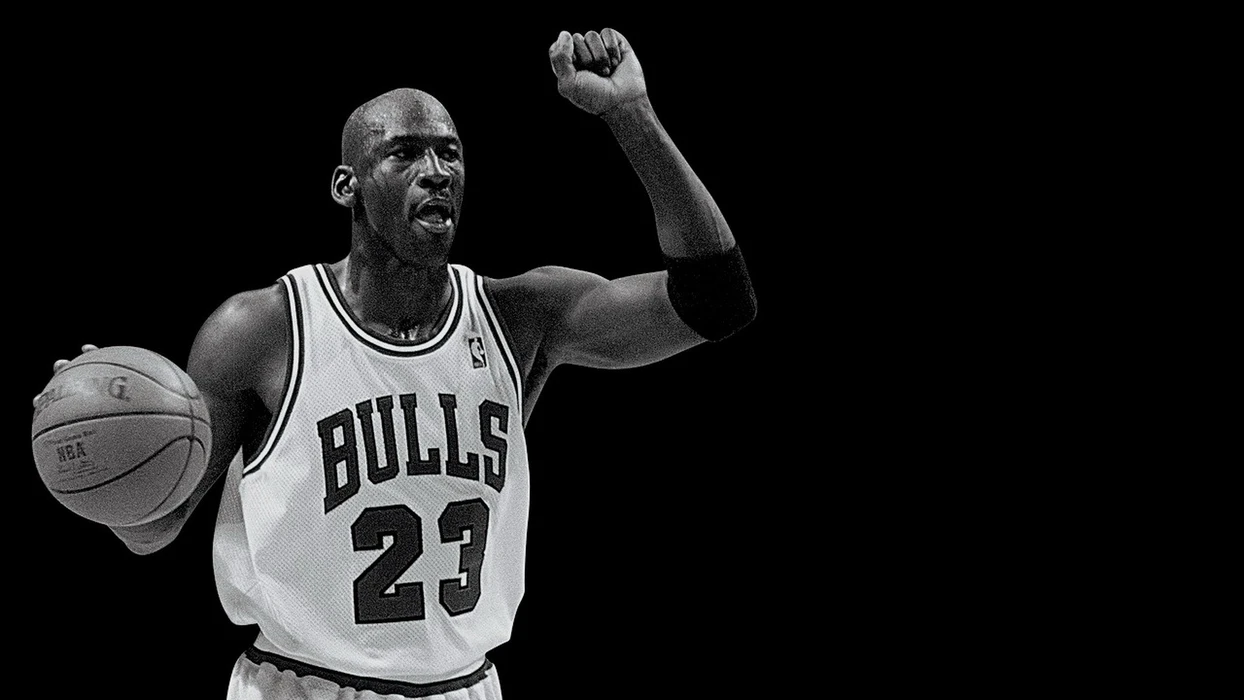 篮球飞人迈克尔·乔丹（Michael Jordan）高清桌面壁纸