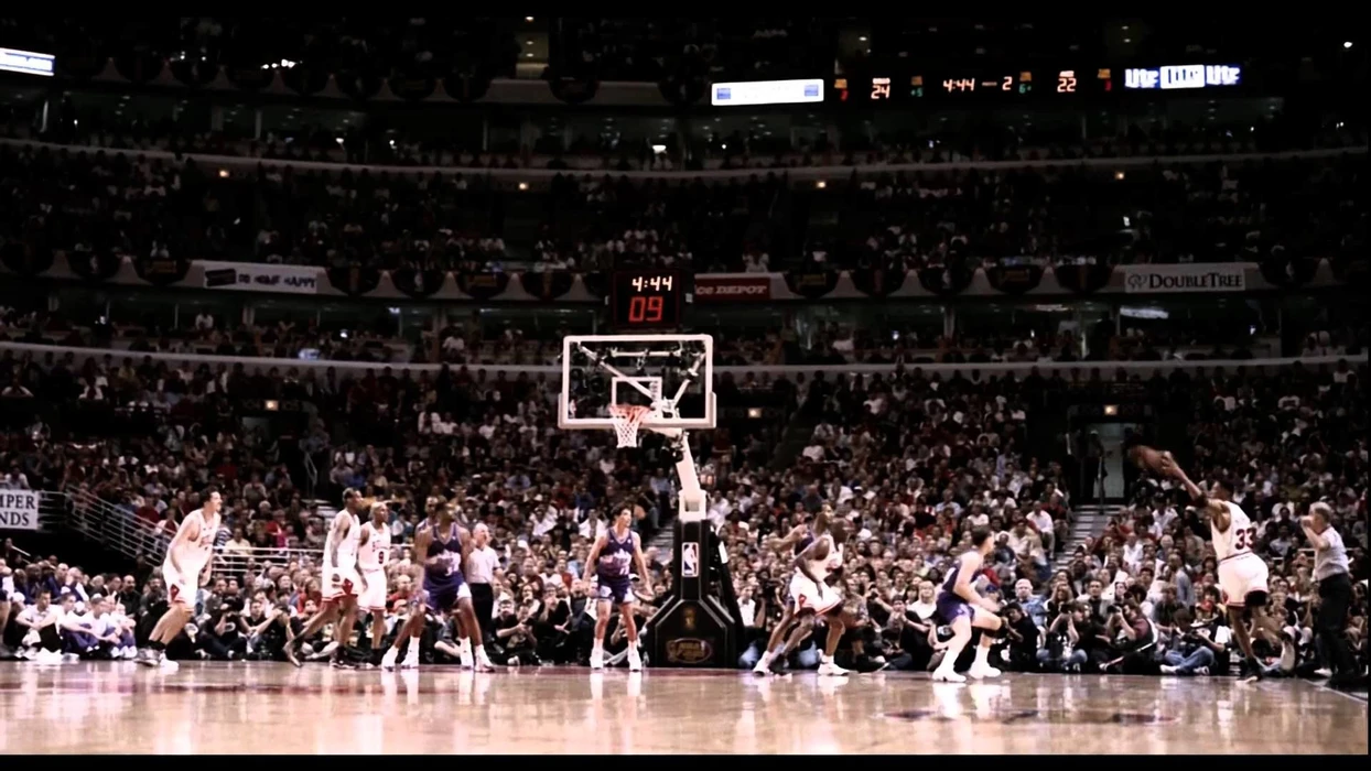 篮球飞人迈克尔·乔丹（Michael Jordan）高清桌面壁纸