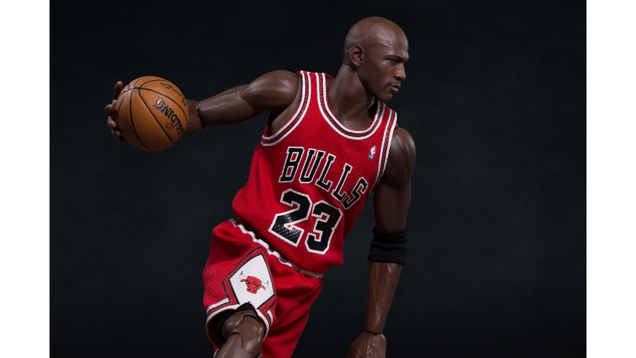 篮球飞人迈克尔·乔丹（Michael Jordan）高清桌面壁纸