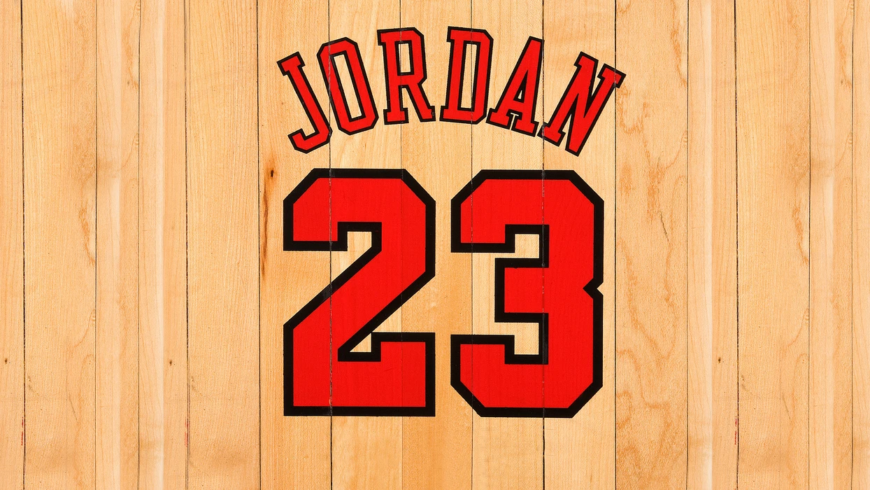 篮球飞人迈克尔·乔丹（Michael Jordan）高清桌面壁纸