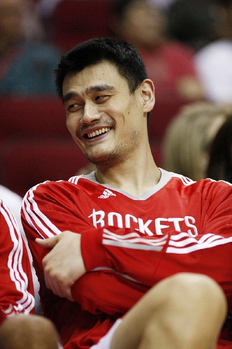 NBA篮球明星姚明高清桌面壁纸