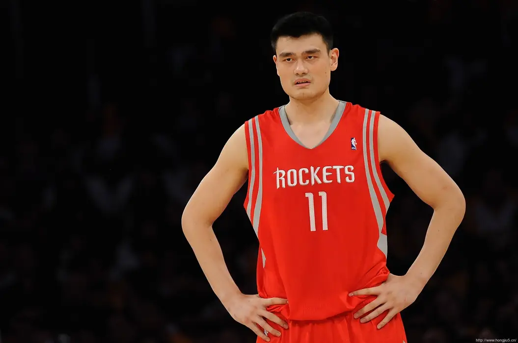 NBA篮球明星姚明高清桌面壁纸
