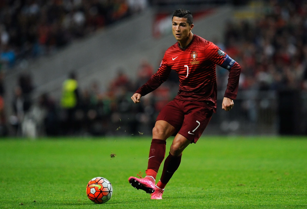 克里斯蒂亚诺·罗纳尔多（Cristiano Ronaldo、C罗）高清桌面壁纸