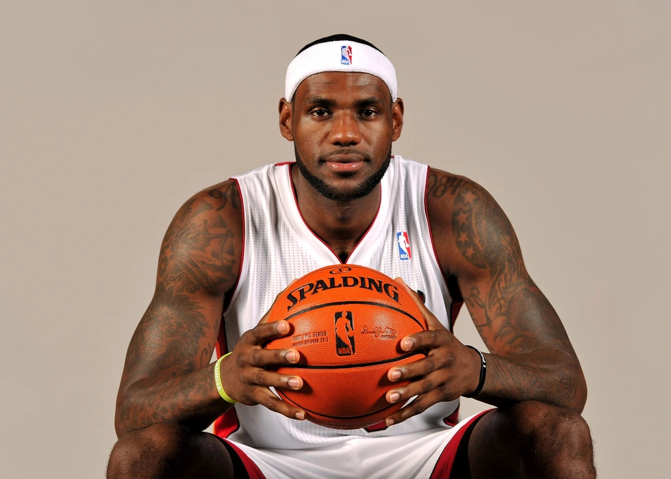 勒布朗·詹姆斯（LeBron James）高清桌面壁纸