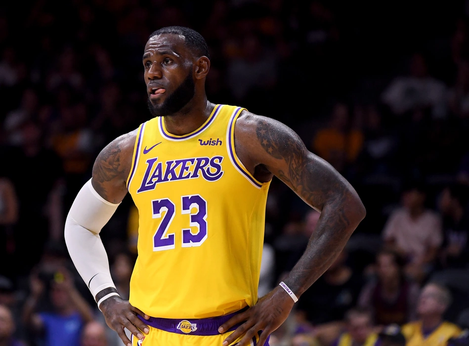 勒布朗·詹姆斯（LeBron James）高清桌面壁纸