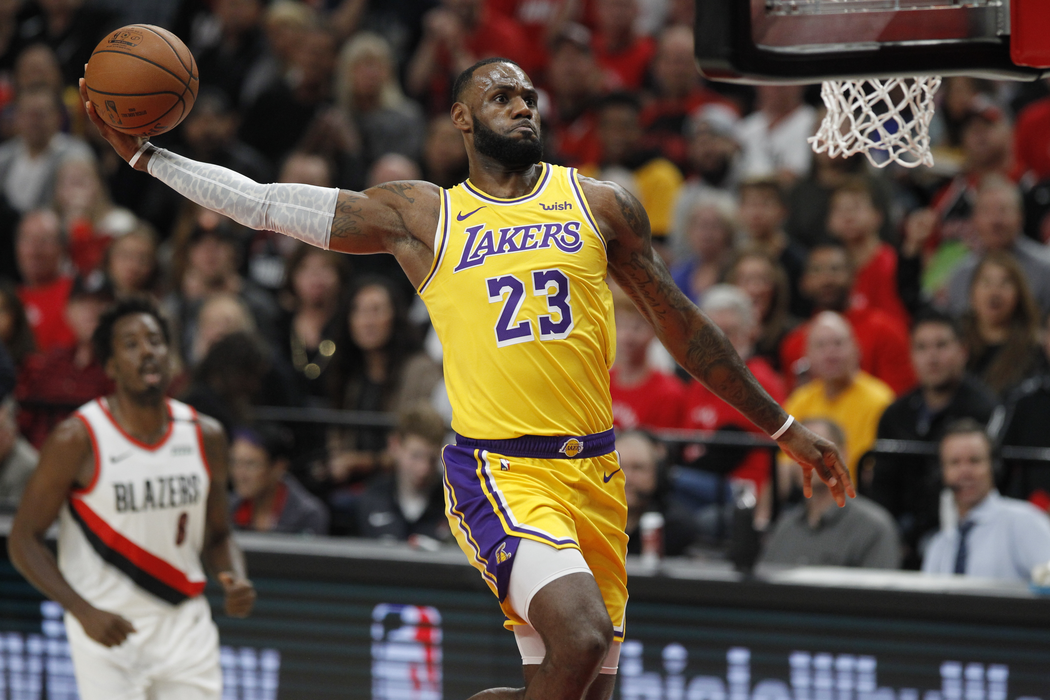 勒布朗·詹姆斯（LeBron James）高清桌面壁纸