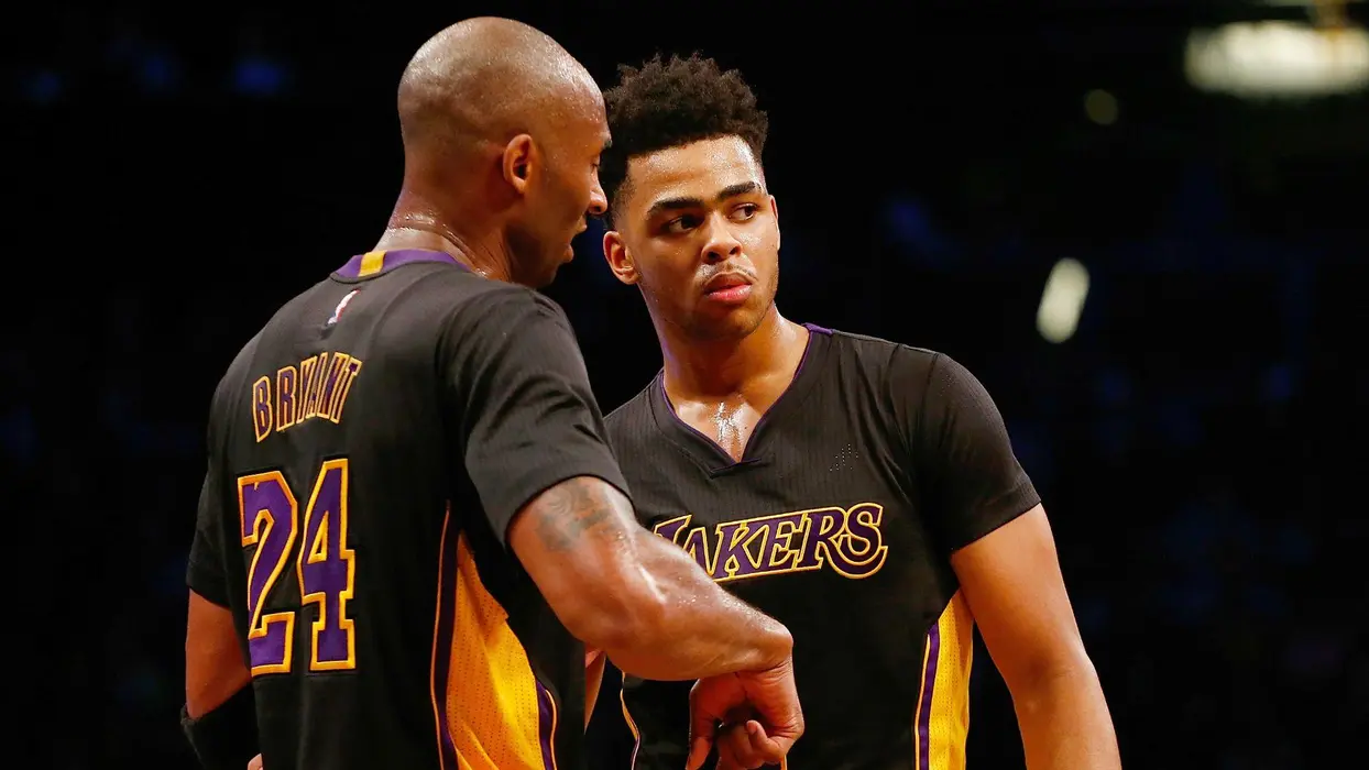 NBA名将德安吉洛·拉塞尔（D Angelo Russell）高清桌面壁纸