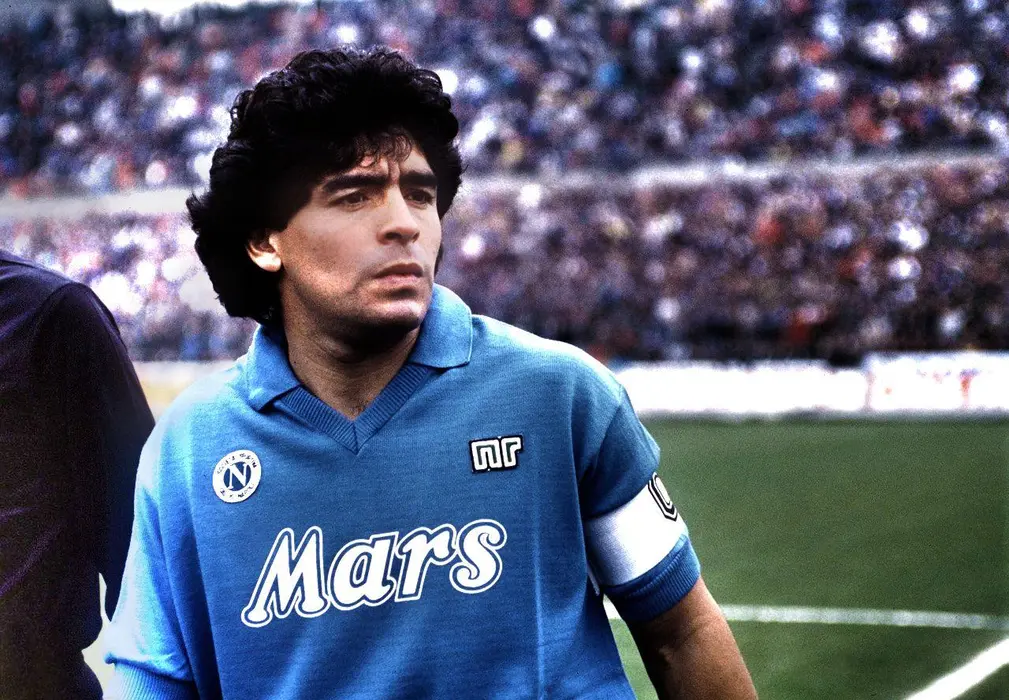迭戈·马拉多纳（Diego Armando Maradona）高清桌面壁纸