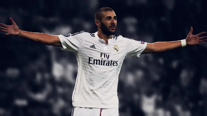 卡里姆·本泽马（Karim Benzema）高清图片桌面壁纸