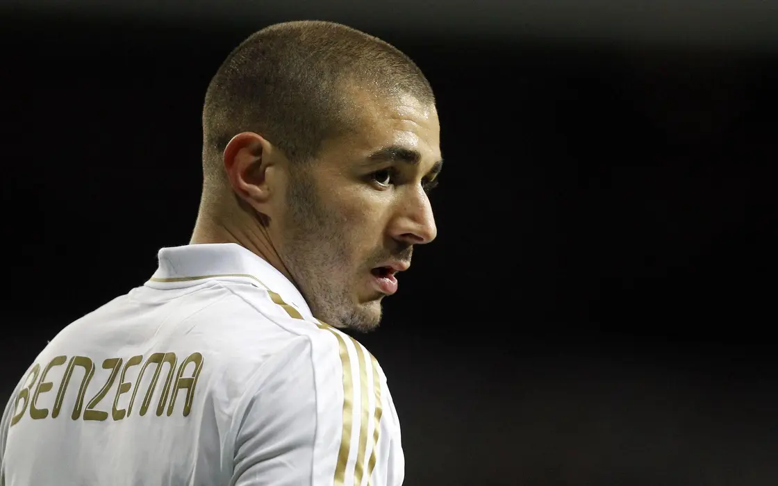 卡里姆·本泽马（Karim Benzema）高清图片桌面壁纸