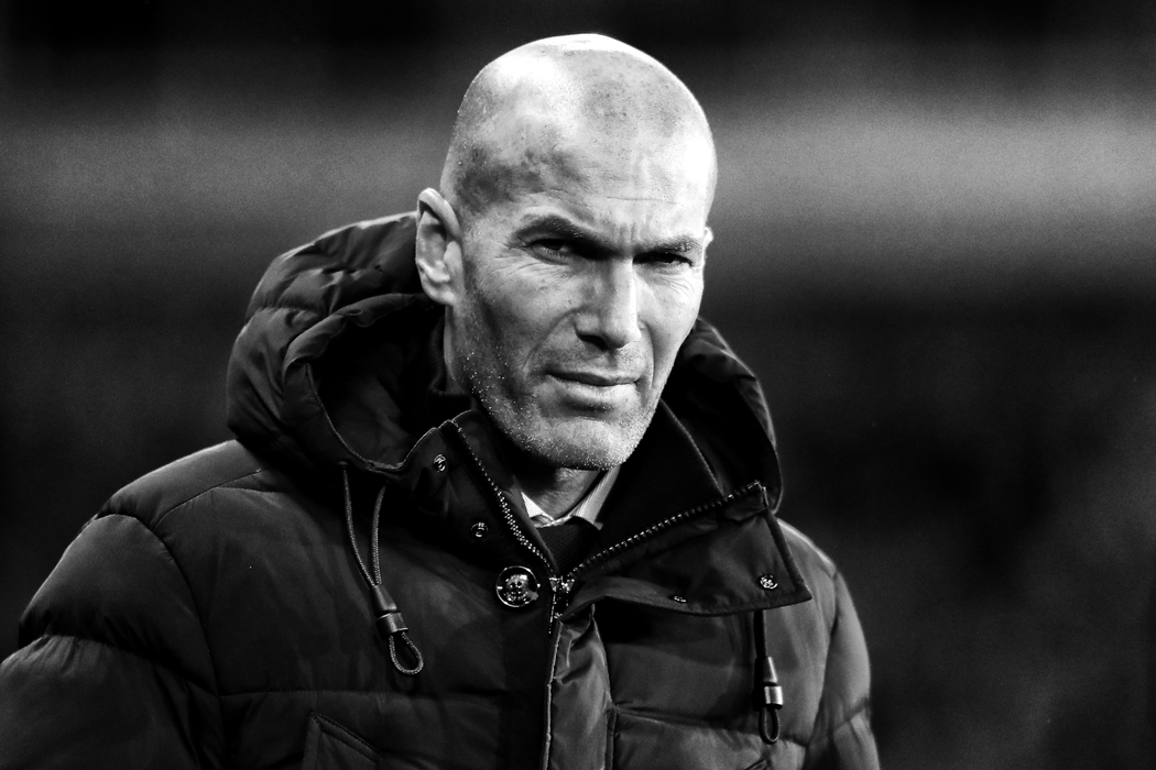 齐内丁·齐达内（Zinedine Zidane）高清图片桌面壁纸