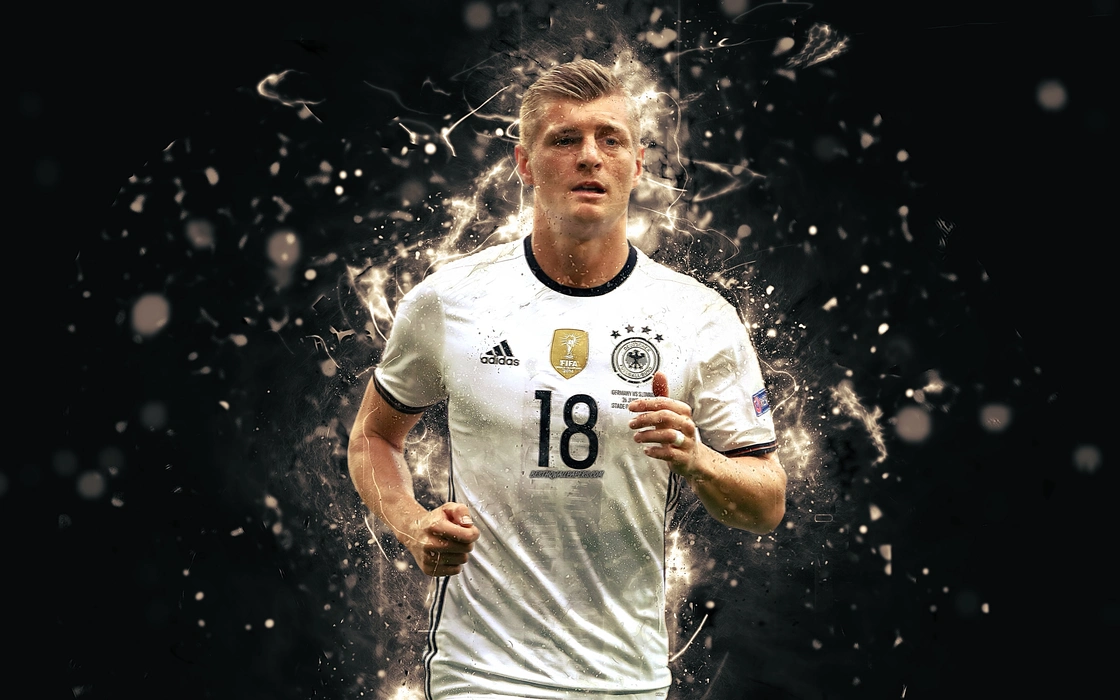 托尼·克罗斯（Toni Kroos）高清图片桌面壁纸
