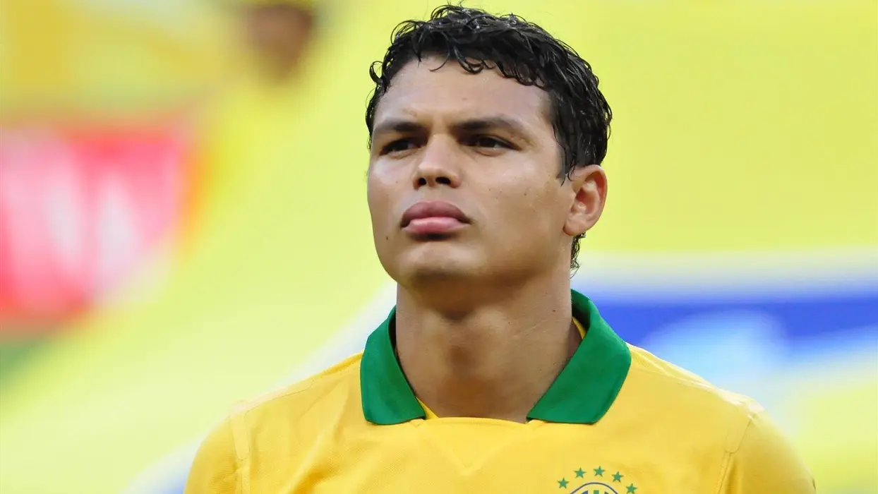 蒂亚戈·席尔瓦（Thiago Silva）高清图片桌面壁纸