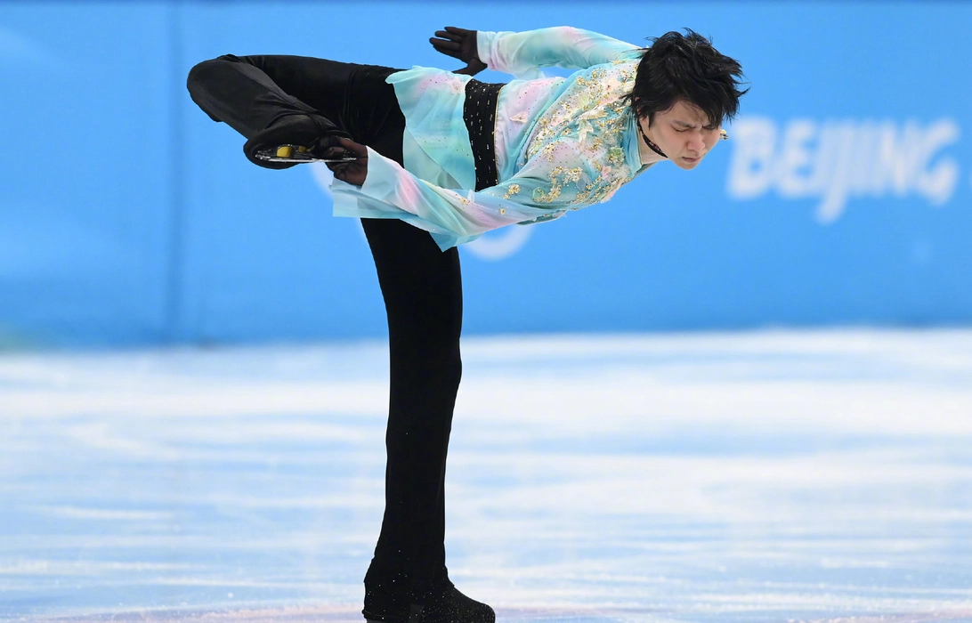 羽生结弦演绎天与地精彩图片