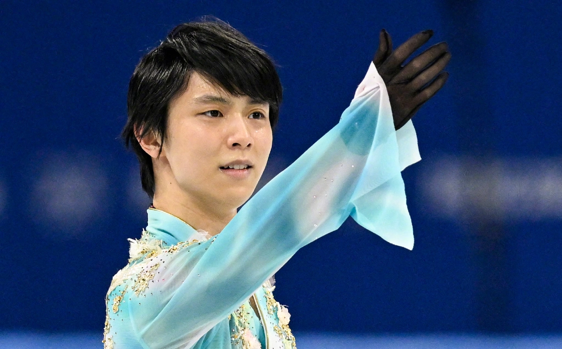 羽生结弦演绎天与地精彩图片
