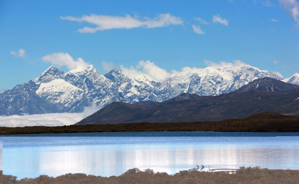 贡嘎山木格措图片旅游风景桌面