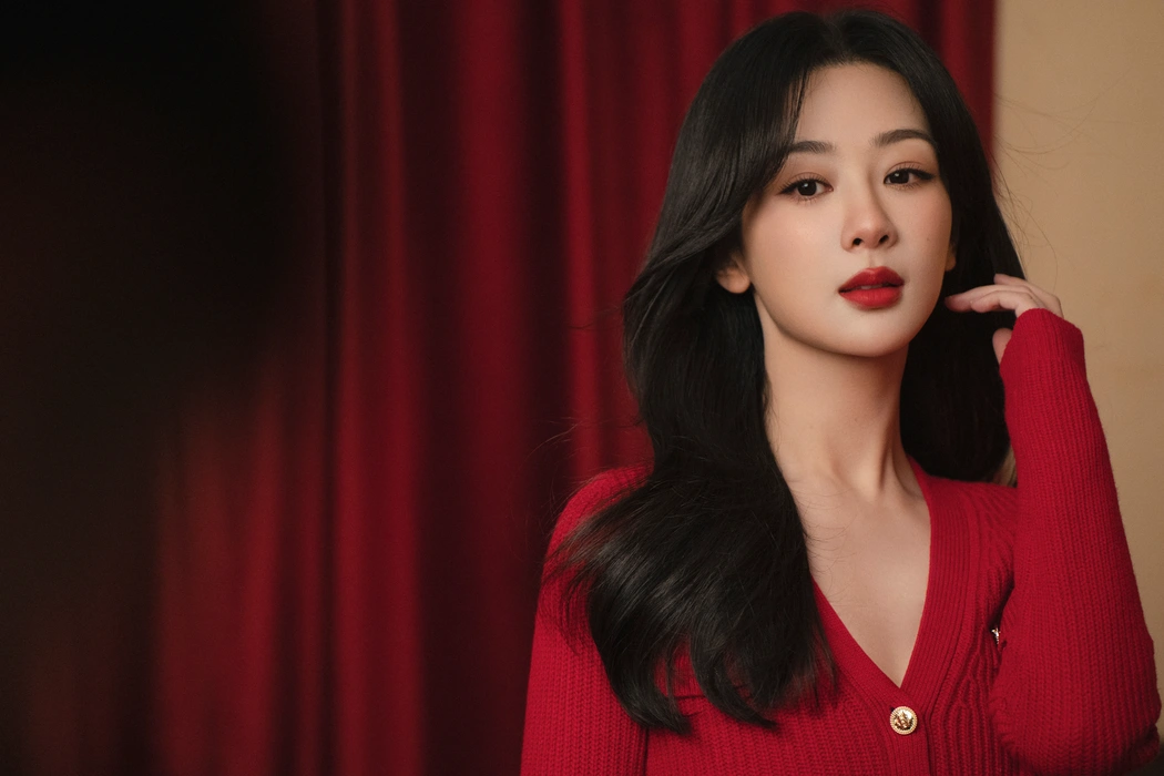 杨紫甜美红色毛衣写真图片壁纸