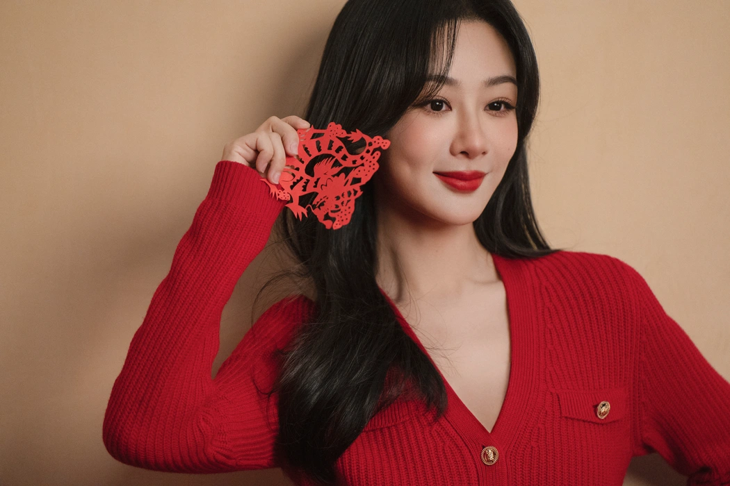 杨紫甜美红色毛衣写真图片壁纸
