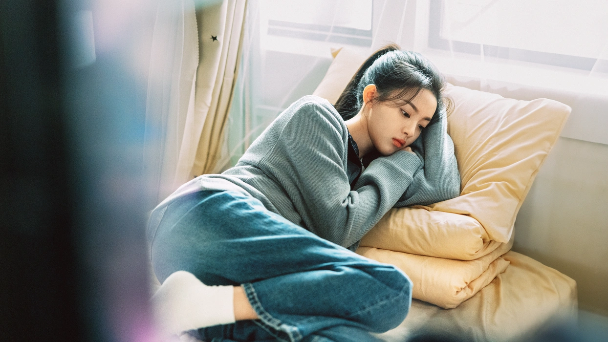 电视剧《如果奔跑是我的人生》杨超越饰陈若华剧照