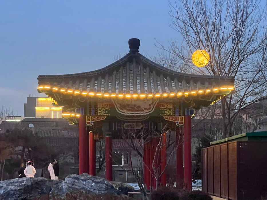 沈阳故宫红墙梦影旅游风景桌面