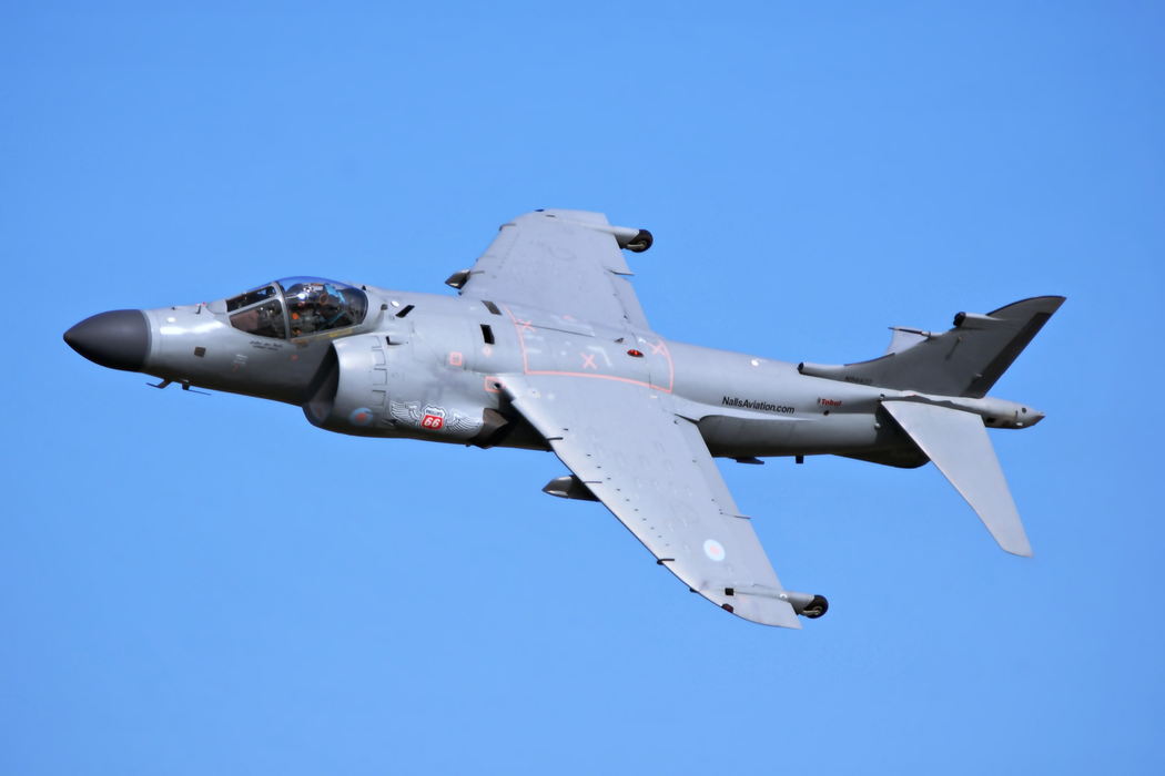 鹞式战斗机（Harrier Jump Jet）桌面壁纸