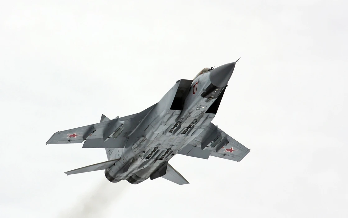 米格-31（MiG-31）战斗机图片桌面壁纸