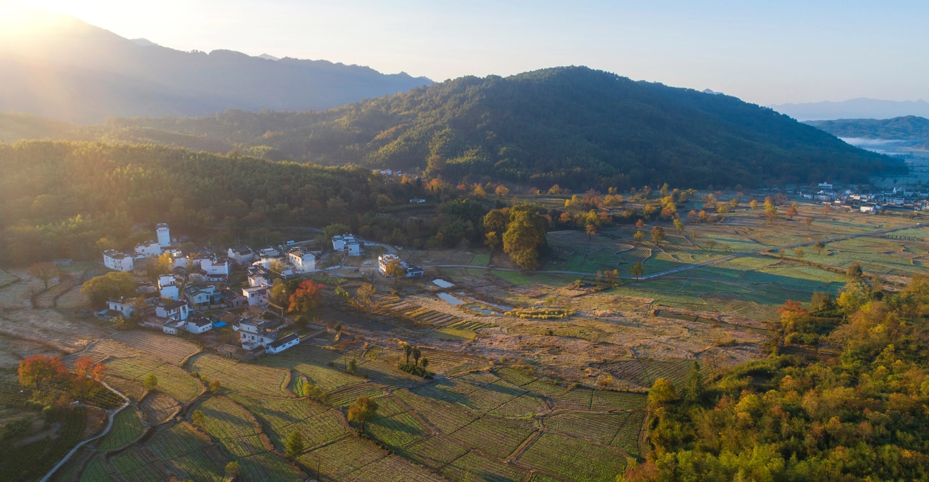 秋季的安徽塔川村图片旅游风景桌面