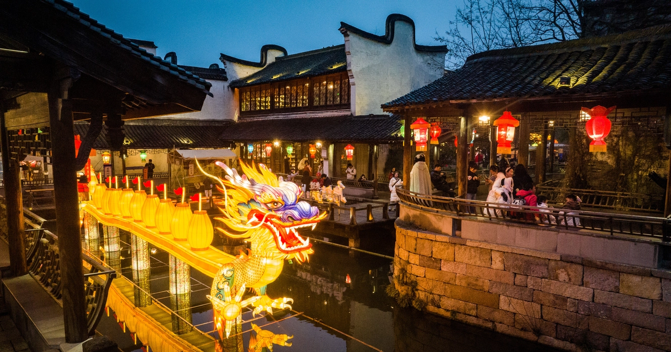 乌镇龙灯舞影绝美水乡旅游风景桌面