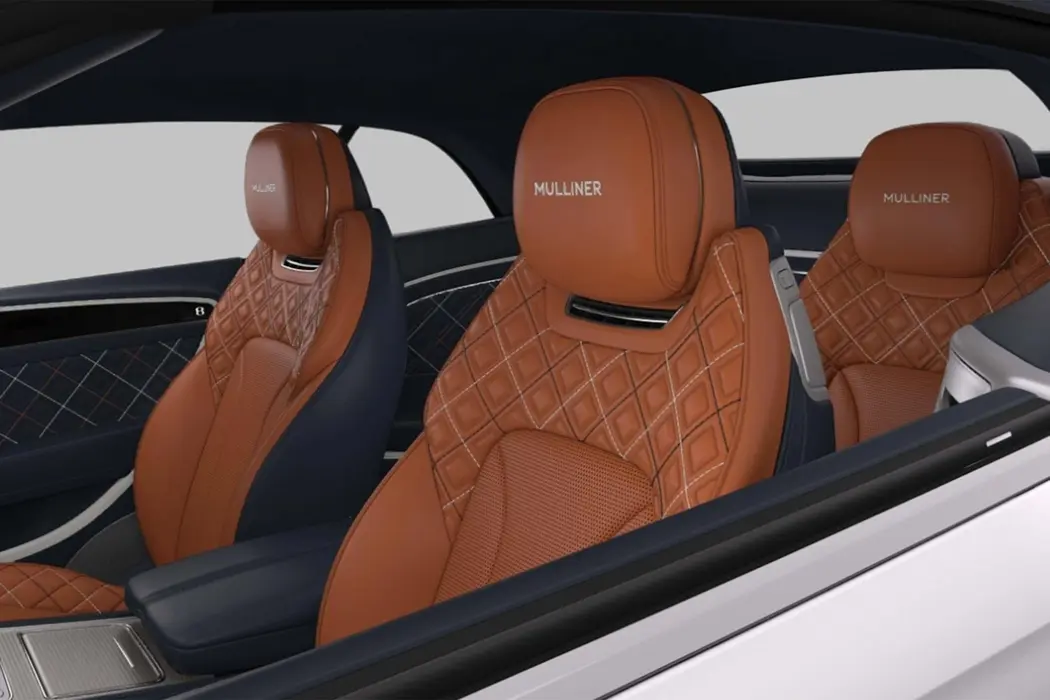 宾利欧陆 2024款 4.0T GT V8 Mulliner 敞篷版