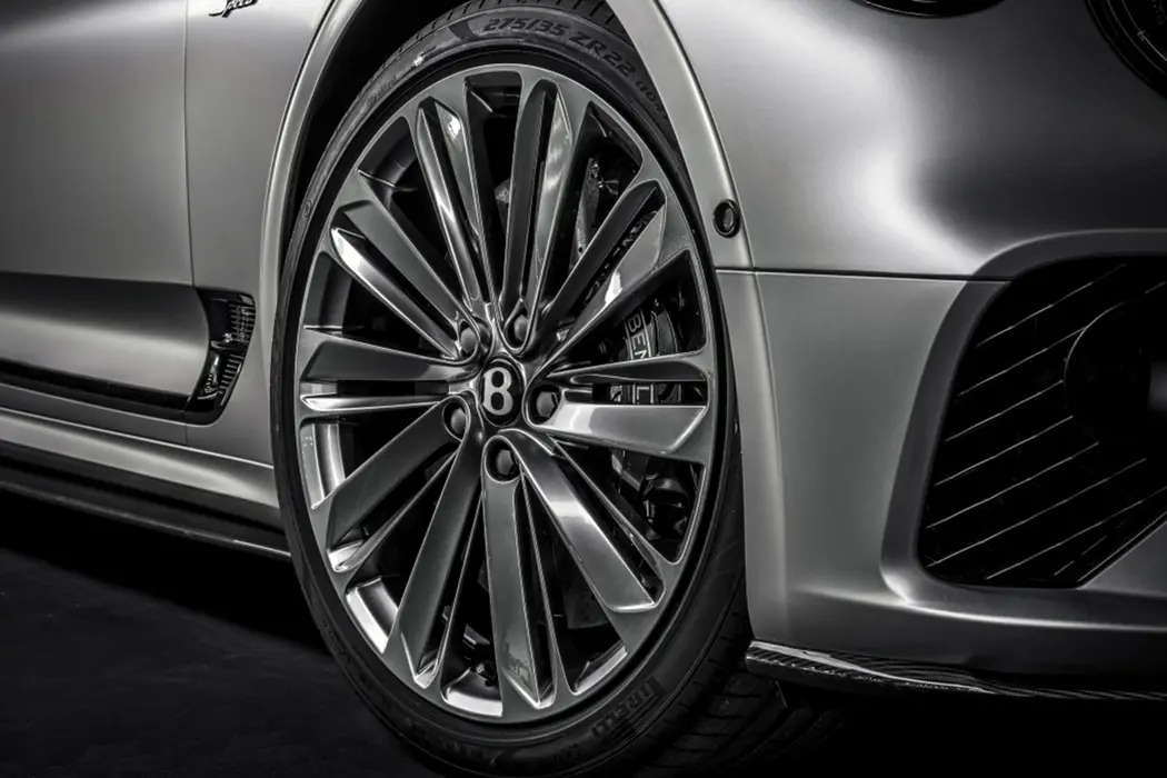 宾利 欧陆 2021款 GT Speed 图片桌面壁纸