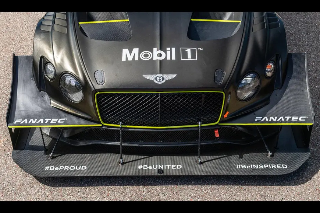 宾利 欧陆 2021款 GT3 Pikes Peak 图片壁纸