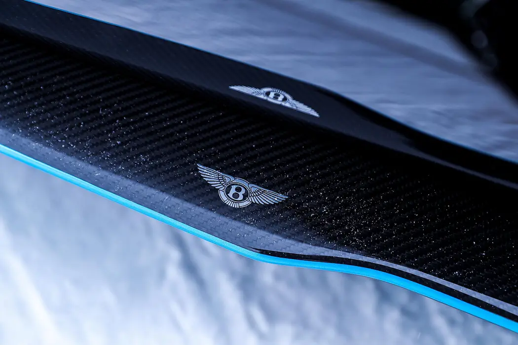 宾利 欧陆 2022款 ICE GT 汽车图片壁纸