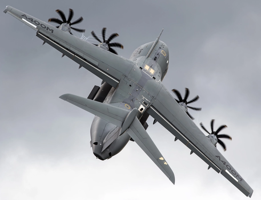 A400M运输机（Airbus A400M）高清图片桌面壁纸