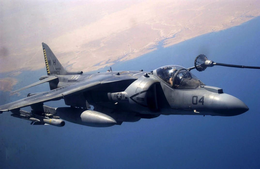 AV-8 Harrier（AV-8战斗机）图片桌面壁纸