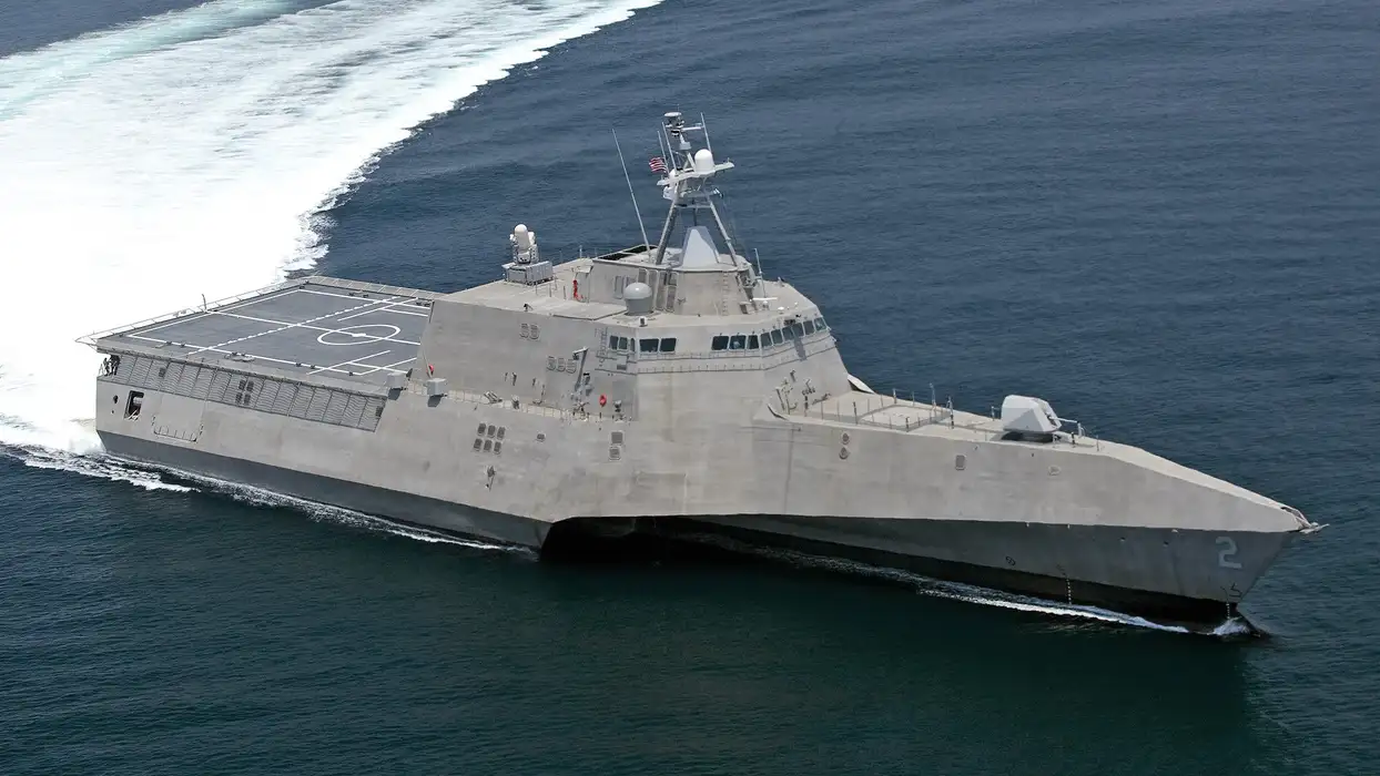 LCS-2独立号濒海战舰图片桌面壁纸