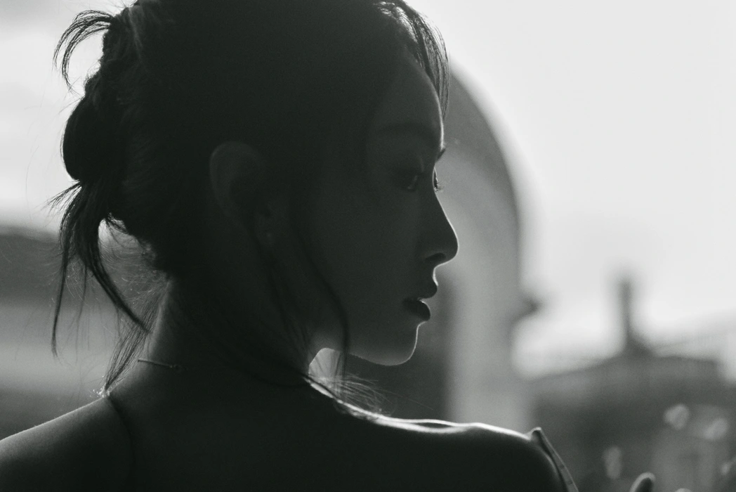Victoria宋茜巴黎时装周绝美写真壁纸