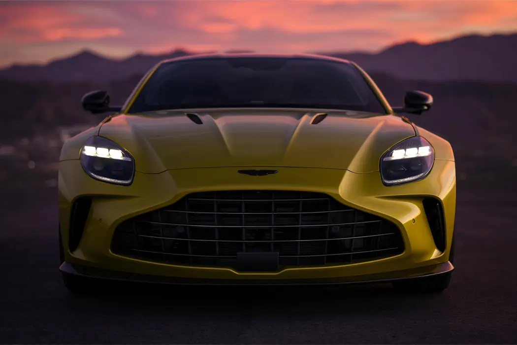 阿斯顿·马丁Vantage2025基本型跑车壁纸