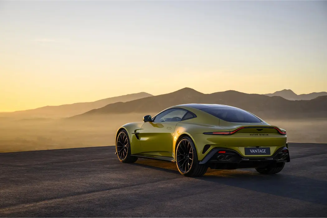 阿斯顿·马丁Vantage2025基本型跑车壁纸