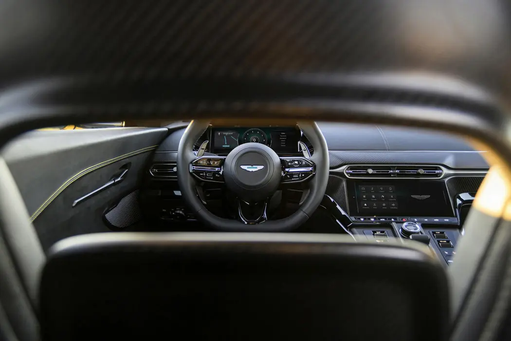 阿斯顿·马丁Vantage2025基本型跑车壁纸