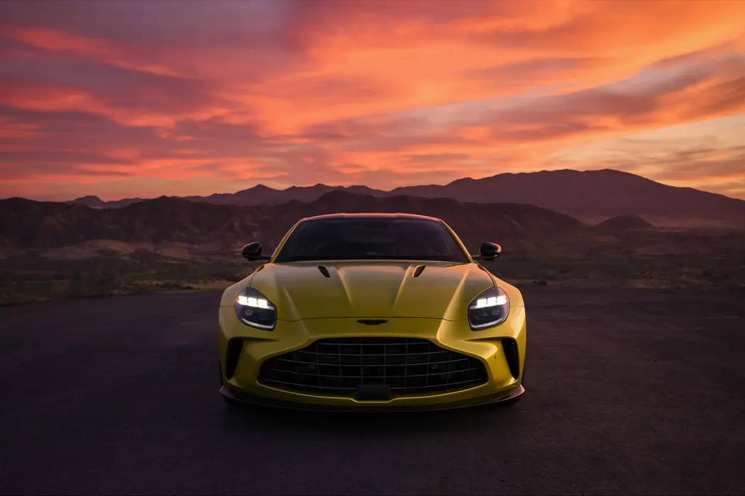 阿斯顿·马丁Vantage2025基本型跑车壁纸
