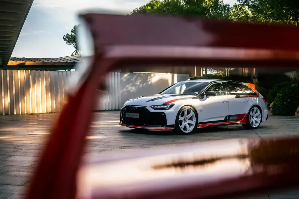 奥迪RS 6 2024款 RS 6 Avant GT 汽车壁纸