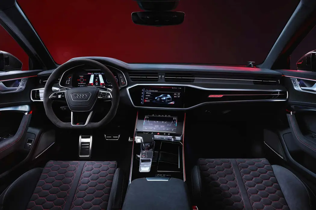 奥迪RS 6 2024款 RS 6 Avant GT 汽车壁纸