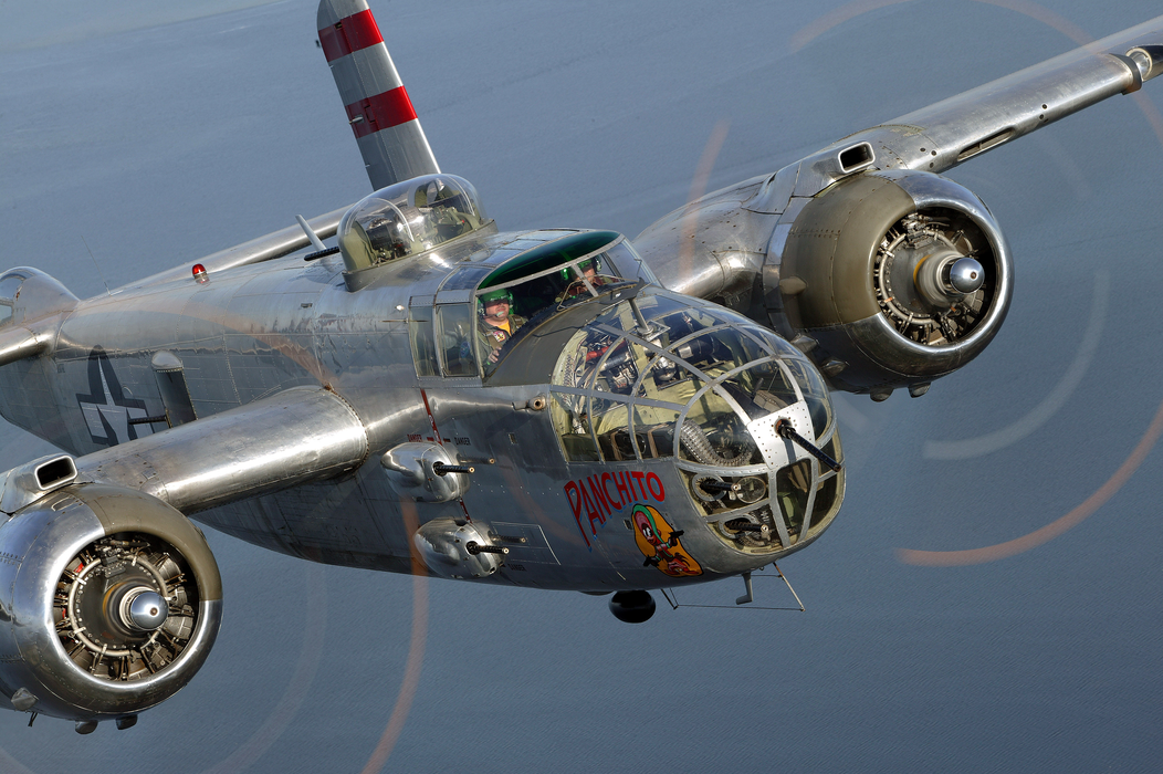 B-25轰炸机（B-25 Bomber）图片壁纸