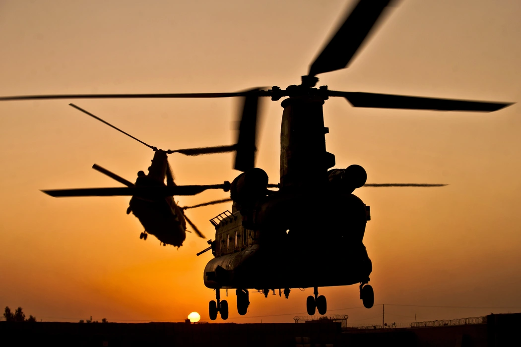 CH-47运输直升机（CH-47 Helicopter）图片壁纸