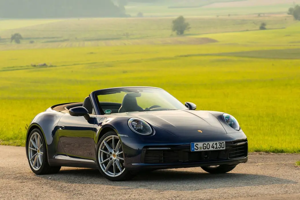 保时捷9112020款Carrera Cabriolet 3.0T壁纸
