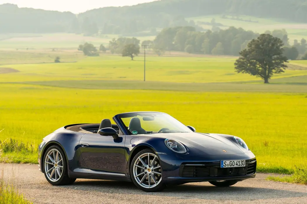 保时捷9112020款Carrera Cabriolet 3.0T壁纸