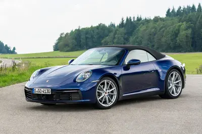 保时捷9112020款Carrera Cabriolet 3.0T壁纸