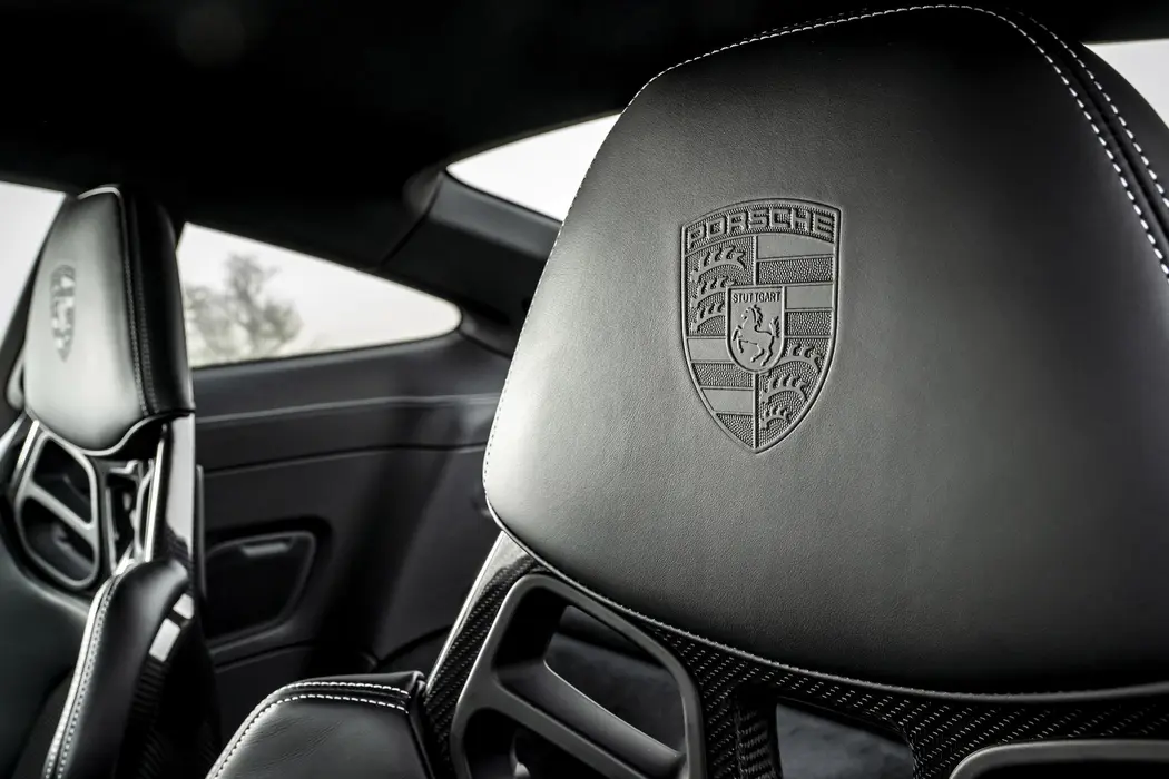 保时捷911 GT3 Touring英国版汽车壁纸