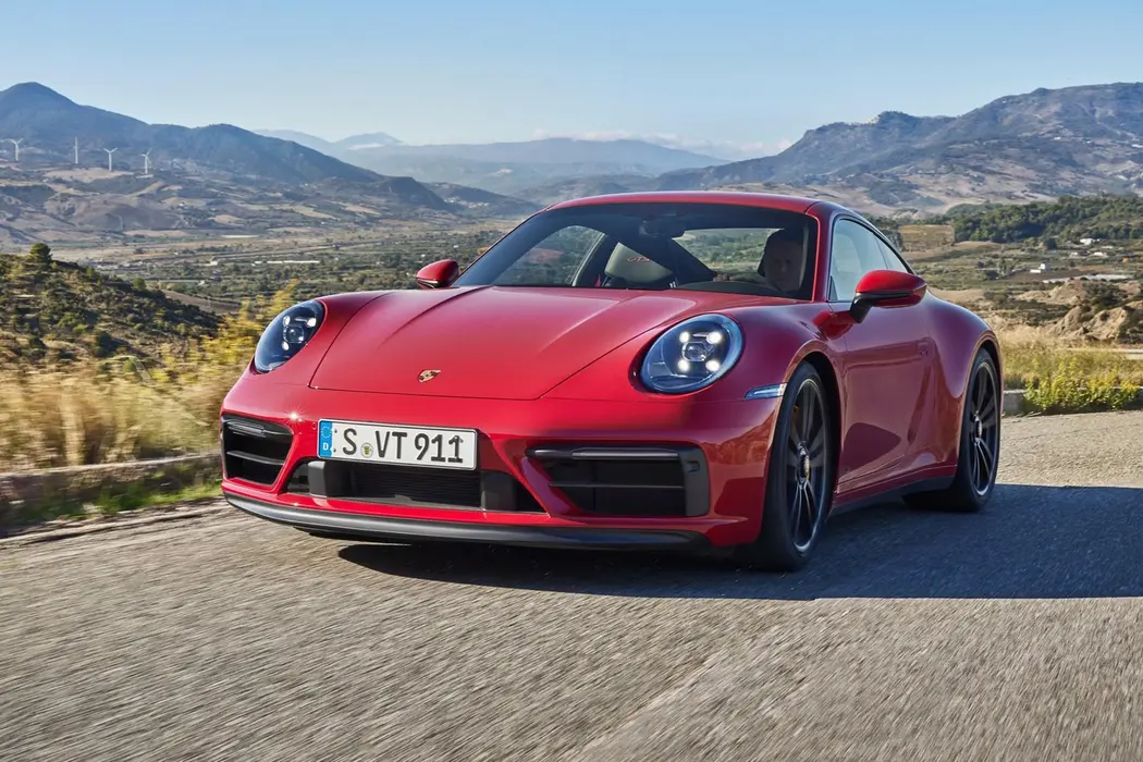 保时捷911 2022款 Carrera GTS 跑车壁纸