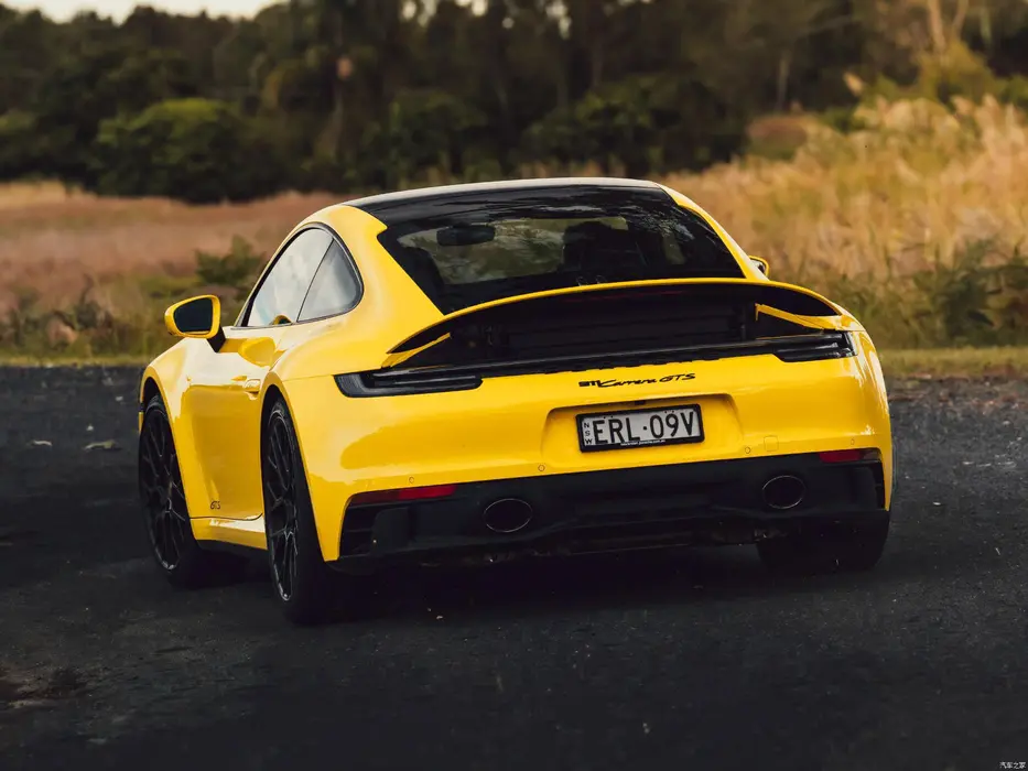 保时捷911 Carrera GTS 澳大利亚版汽车壁纸